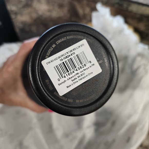 Stanley 40 Oz Halloween Glow Tumbler used once - Picture 3 of 9